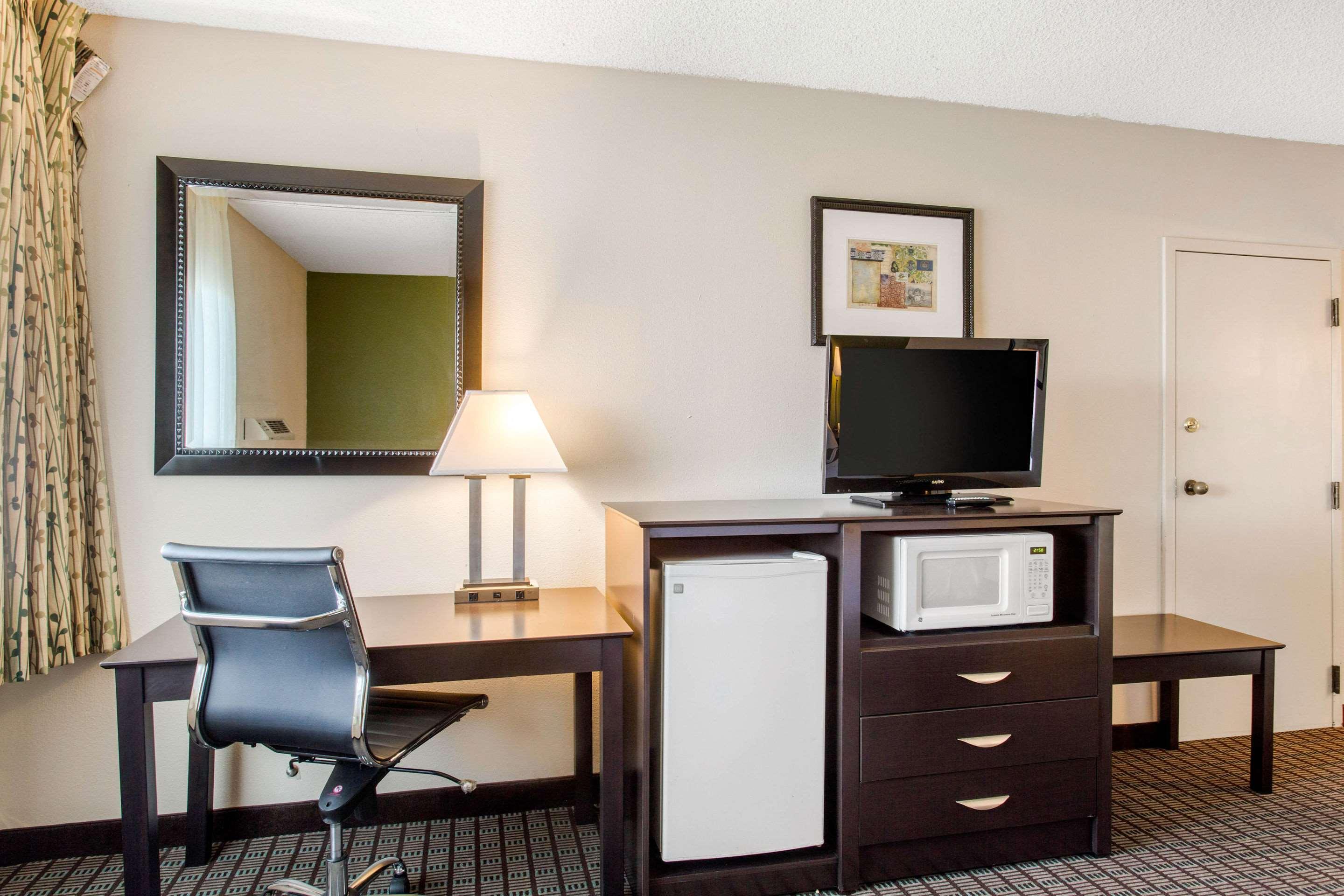 וונדובר Quality Inn Stateline מראה חיצוני תמונה