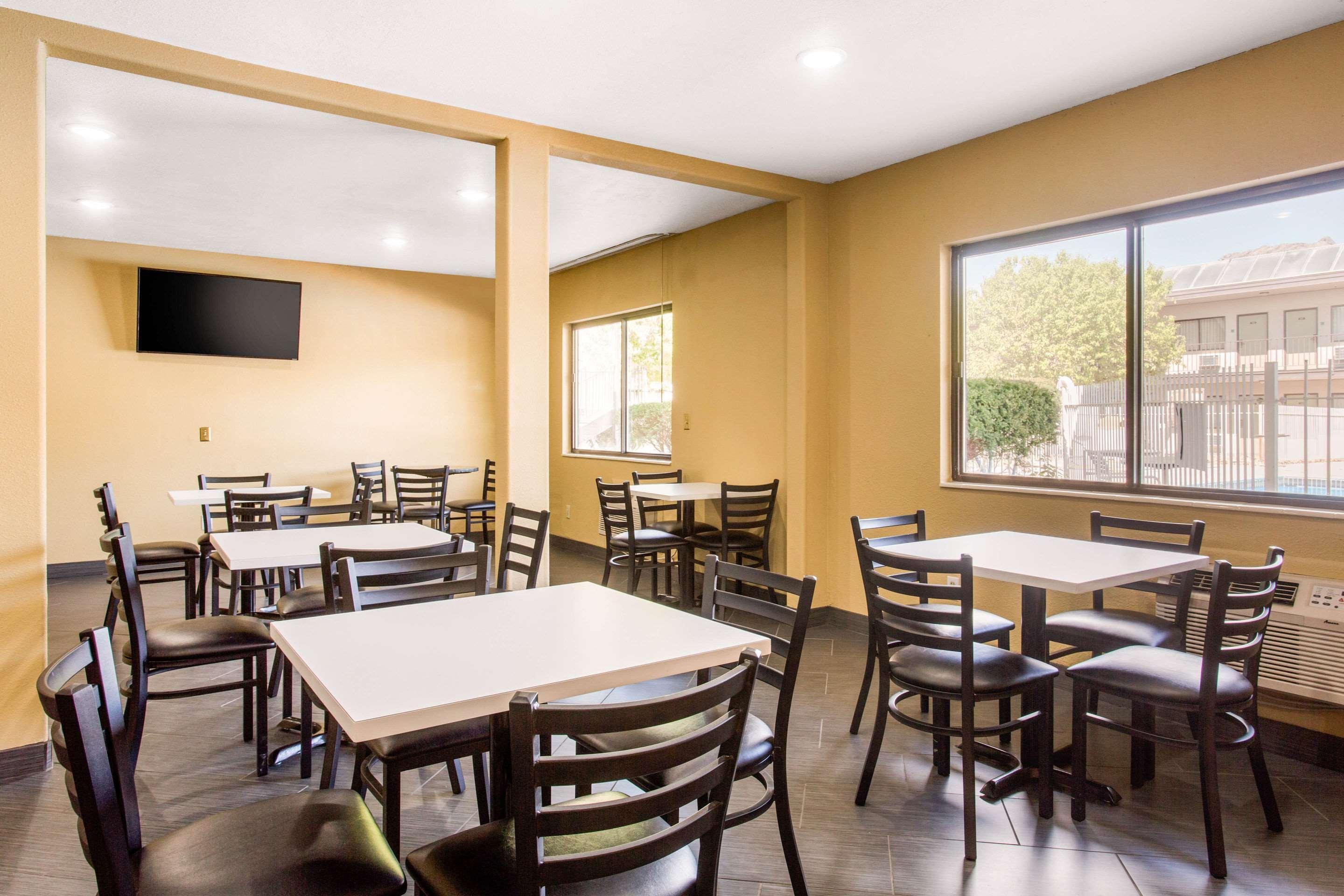 וונדובר Quality Inn Stateline מראה חיצוני תמונה